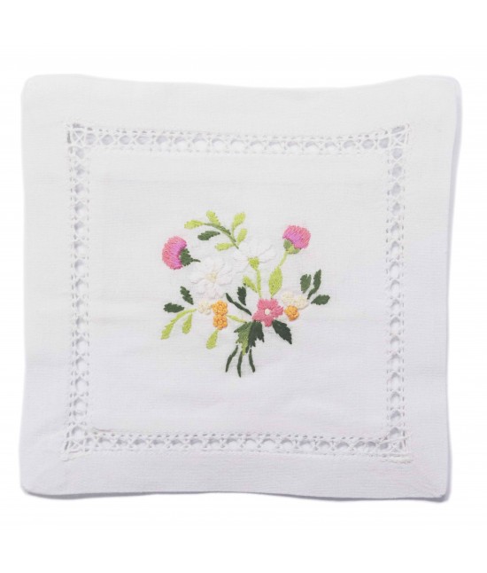 Sacchetto profumabiancheria per cassetti in cotone con ricamo a mano multicolor rifinito con orlo a giorno - px941. : Tessuto - Cotone