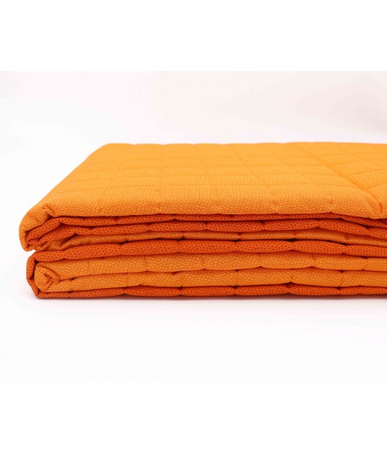 Trapuntino primaverile stampato tono su tono in cotone con imbottitura in fibra anallergica di poliestere - chromo. : Misura - Matrimoniale, Colore prodotto - Arancio