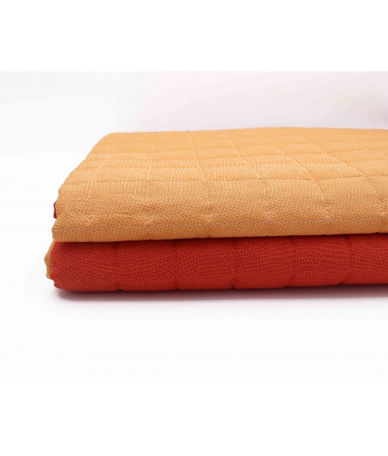 Trapuntino primaverile stampato tono su tono in cotone con imbottitura in fibra anallergica di poliestere - chromo. : Misura - Matrimoniale, Colore prodotto - Papaia