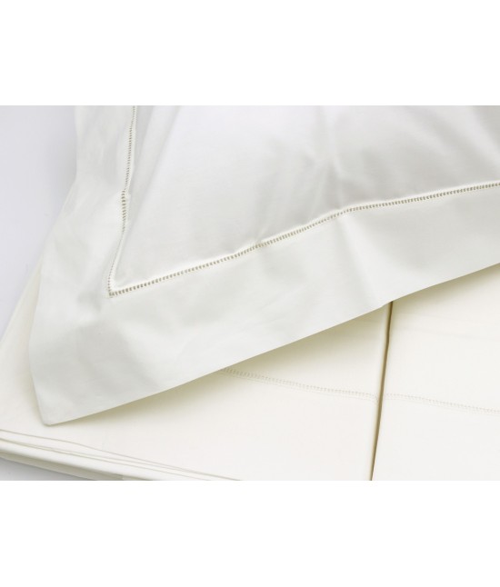 Completo lenzuola luxury letto matrimoniale in puro cotone con orlo a giorno ricamato a mano: hemstich