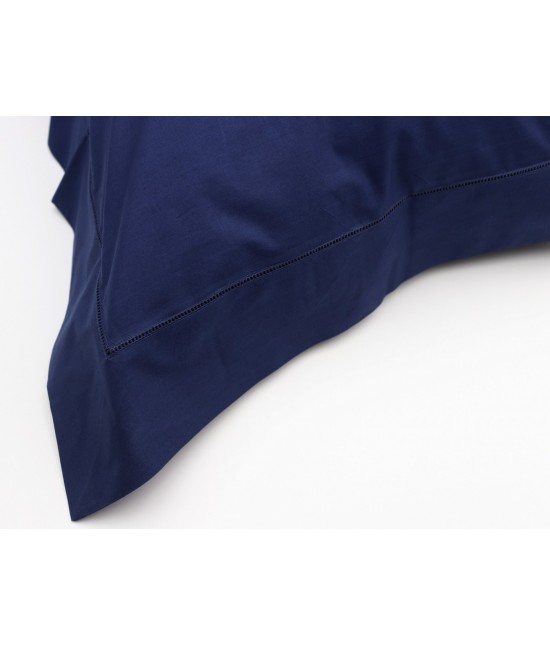 Completo copripiumino ricamato con punto ajour tinta unita composto da sacco + sotto con angoli + federa - ajour : Colore prodotto - Blue, Misura - 1 piazza e mezza, Tessuto - Cotone