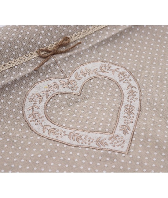Runner stampato con fantasia pois e ricamo motivo cuore. sd162729 ecru