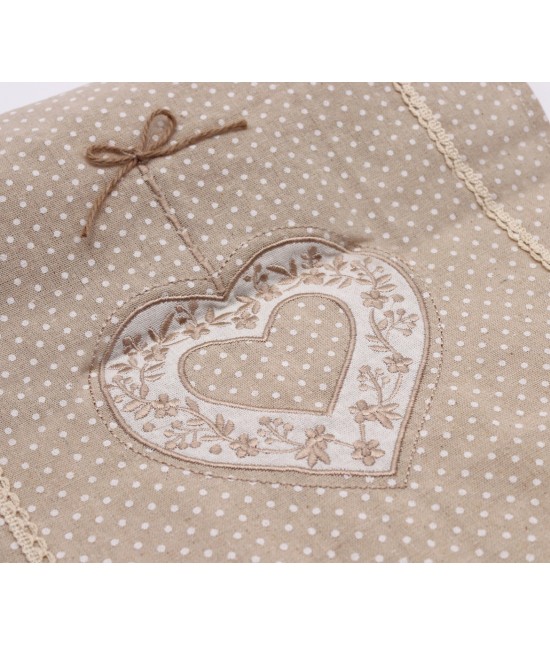 Runner stampato con fantasia pois e ricamo motivo cuore. 77135 ecru
